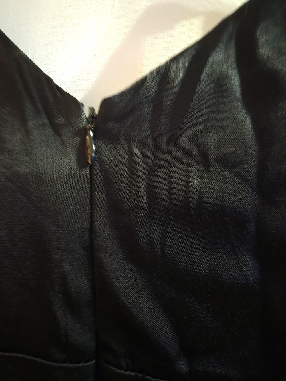 Bardot Black Satin Like Cold Shoulder Midi Dress Size 10 Missing Belt - Picture 5 of 11